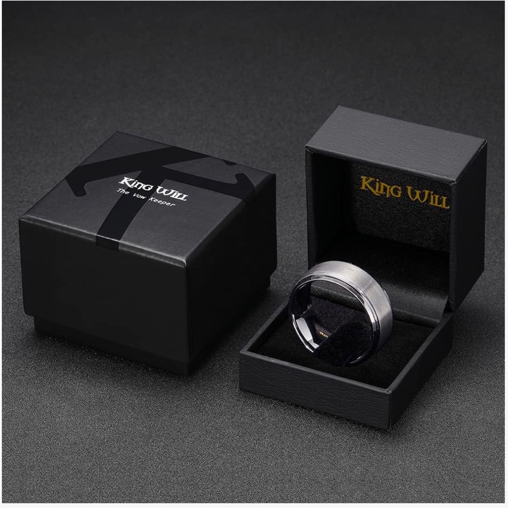 .925 Sterling Silver King Will Men’s Wedding Band